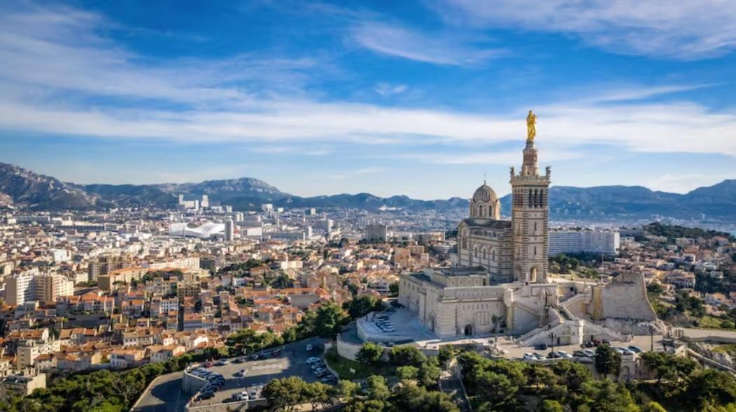 Studio Vieux-Port Vue Basilique Notre-Dame Marseilles Exterior foto